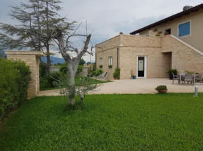 Гостиница B&B Mellon  Колли-Дель-Тронто